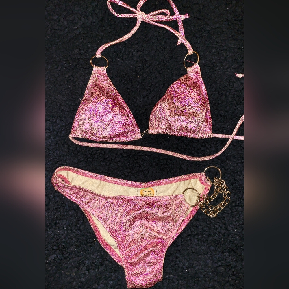 Fresh Peaches Swimwear Custom Bikini only worn once in a fashion show.